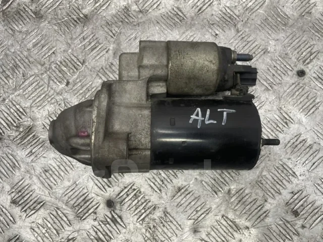 ������� Audi A4 06B911023A ALT 06B911023A ����