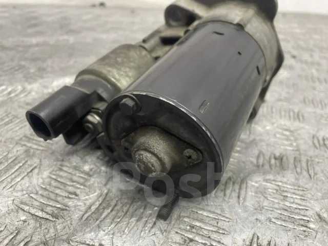 ������� Audi A4 06B911023A ALT 06B911023A ����