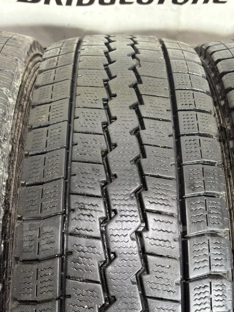 Dunlop Winter Maxx LT03M. ������, ��� �����, 2021 ���, �/�, ����� 5 % ����