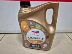 Total Quartz 9000 Future NFC. 5W-30, �������������, 4��. ����