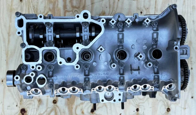 ��������� EA888 2.0 GEN3 CHHA CHHB CXCA CNCD ����� 06K100032Q ����