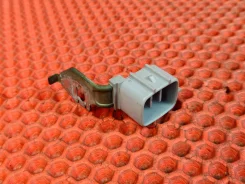 ������ ������������� [�����������] Toyota Camry ACV40 2AR-FE 82824-48020 Toyota Camry 8282448020 ����