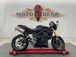 Triumph Street Triple