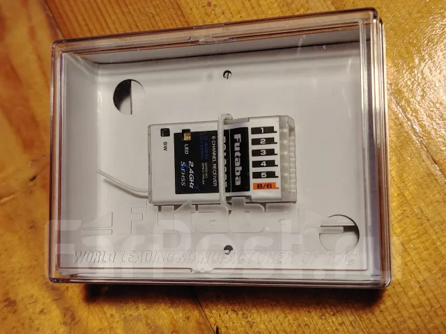�������� R2106GR Futaba ����
