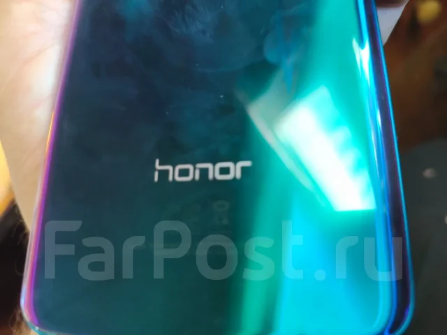 Honor 10. �/�, 64 ��, ���������, NFC ����