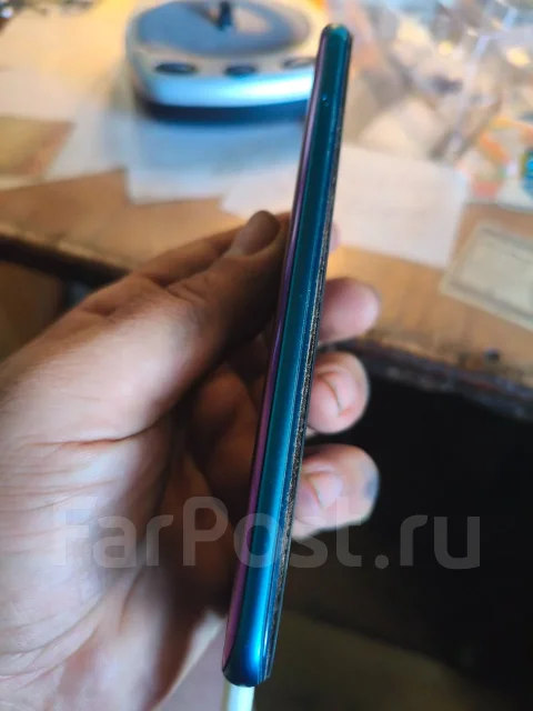 Honor 10. �/�, 64 ��, ���������, NFC ����