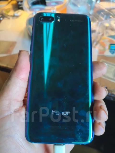 Honor 10. �/�, 64 ��, ���������, NFC ����