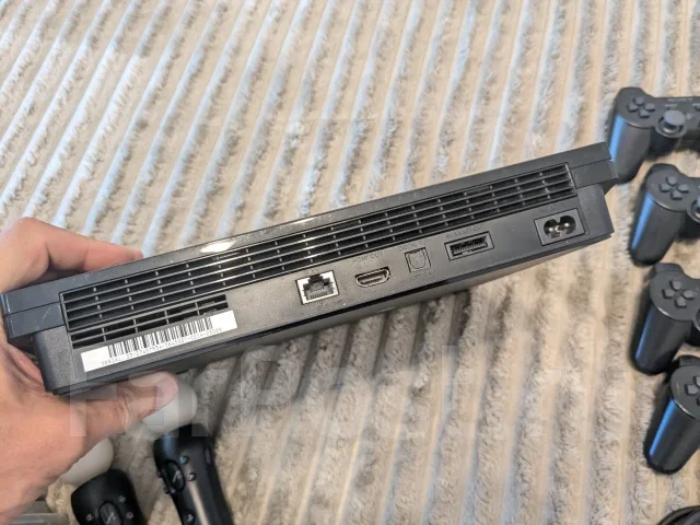 Sony PlayStation 3 ����