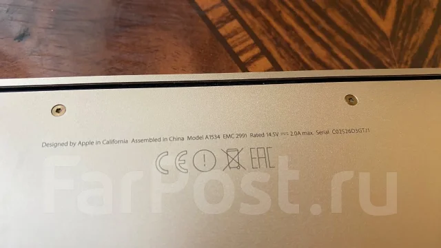 Apple. 12", 1,1����, ��� 8 ��, ���� 250���, WiFi: 1, Bluetooth: 1, ����������� �� 3��. ����