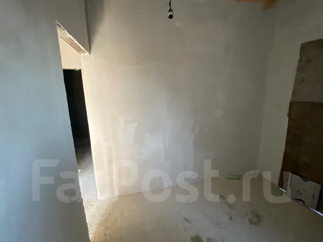 ��� 124��. �-� ������������, ��� 124��&sup2;, ������� 10����., ���, ����: ��������, ������������� 15 ��� ����
