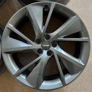 Fabulous Genesis. 9.0x21", 5x100, 5x114.3, ET43, �� 67,1���. ����