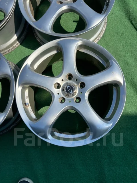 Bridgestone Glitzer. 7.0x17", 5x114.3, ET52, �� 64���. ����