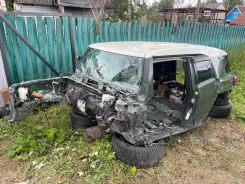 Toyota FJ Cruiser ����