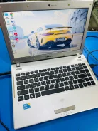 Samsung Q330. 13.3", 2,3����, ��� 4 ��, ���� 500���, WiFi: 1, Bluetooth: 1 ����