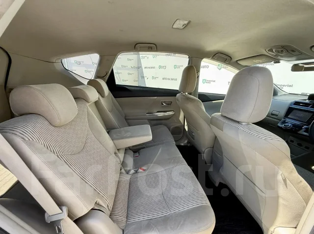 Toyota Prius a. �������, ��������, 1.8 (99��.�.), ������, 190 000����. �� ����