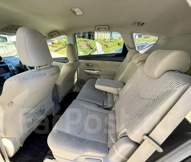 Toyota Prius a. �������, ��������, 1.8 (99��.�.), ������, 190 000����. �� ����