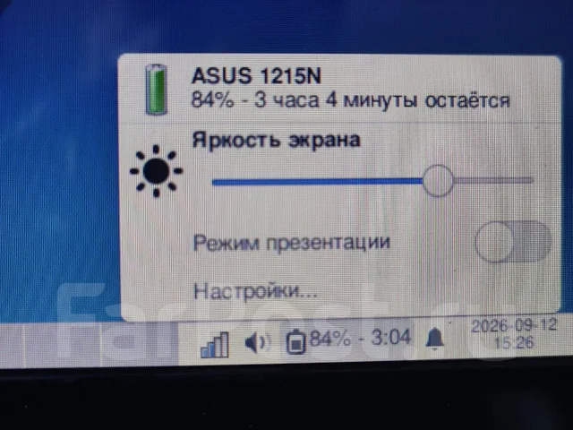 Asus Eee PC 1215N. 12.1", 1,8����, ��� 4 ��, ���� 42���, WiFi: 1, Bluetooth: 1, ����������� �� 2��. ����