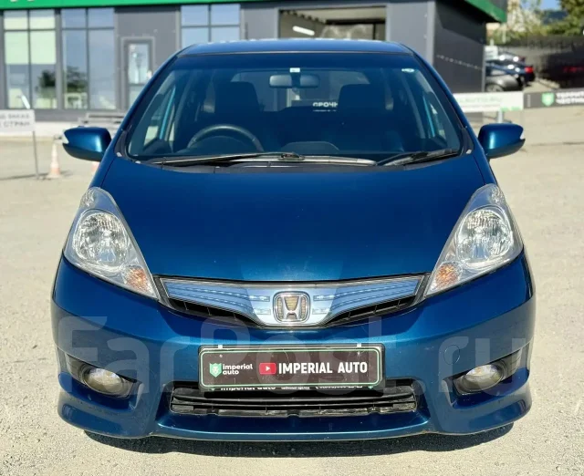 Honda Fit Shuttle. �������, ��������, 1.3 (88��.�.), ������, 149 000����. �� ����