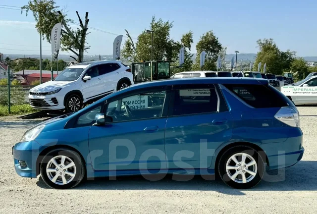 Honda Fit Shuttle. �������, ��������, 1.3 (88��.�.), ������, 149 000����. �� ����