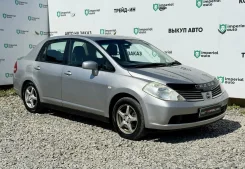 Nissan Tiida Latio. �������, 4wd, 1.5 (109��.�.), ������, 183 000����. �� ����