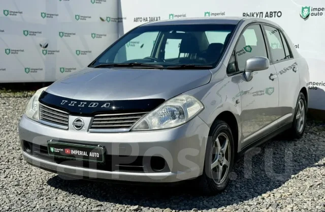 Nissan Tiida Latio. �������, 4wd, 1.5 (109��.�.), ������, 183 000����. �� ����