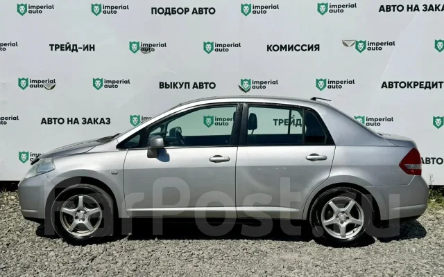 Nissan Tiida Latio. �������, 4wd, 1.5 (109��.�.), ������, 183 000����. �� ����