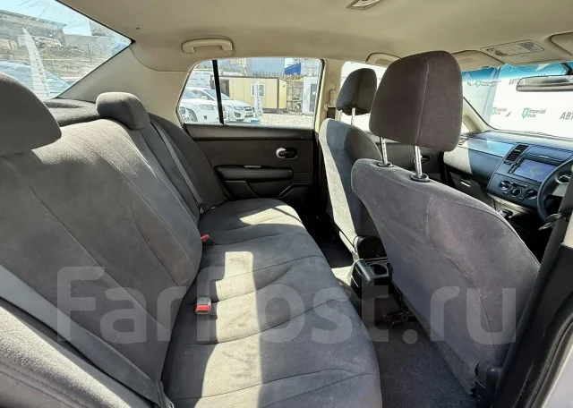 Nissan Tiida Latio. �������, 4wd, 1.5 (109��.�.), ������, 183 000����. �� ����
