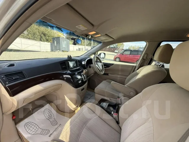 Nissan Elgrand. �������, 4wd, 2.5 (170��.�.), ������, 153 000����. �� ����