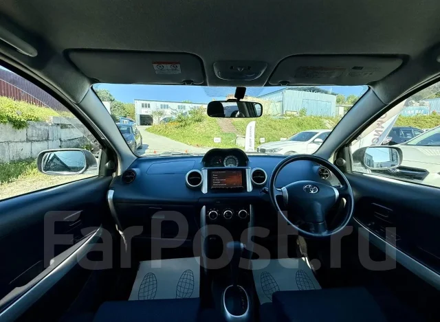 Toyota ist. �������, ��������, 1.3 (87��.�.), ������, 305 000����. �� ����