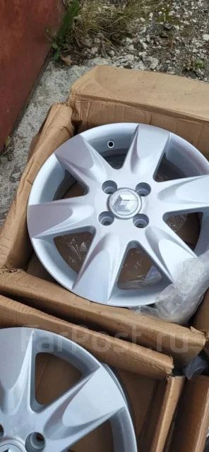 Replay NS43. 5.5x15", 4x100, ET36, �� 60,1���. ����