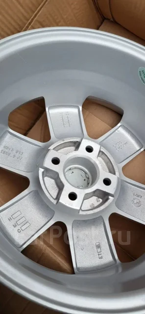 Replay NS43. 5.5x15", 4x100, ET36, �� 60,1���. ����