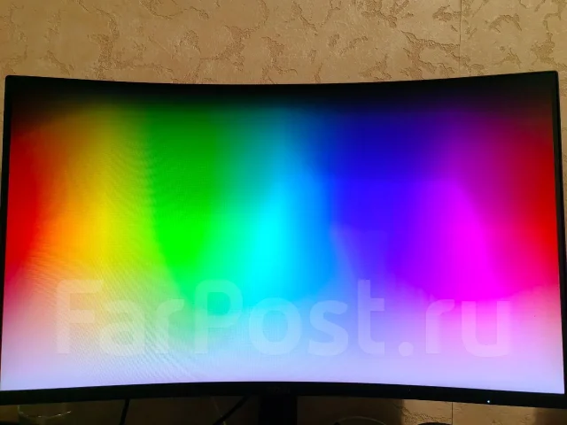 MSI. 31.5" ����
