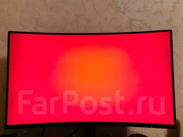 MSI. 31.5" ����