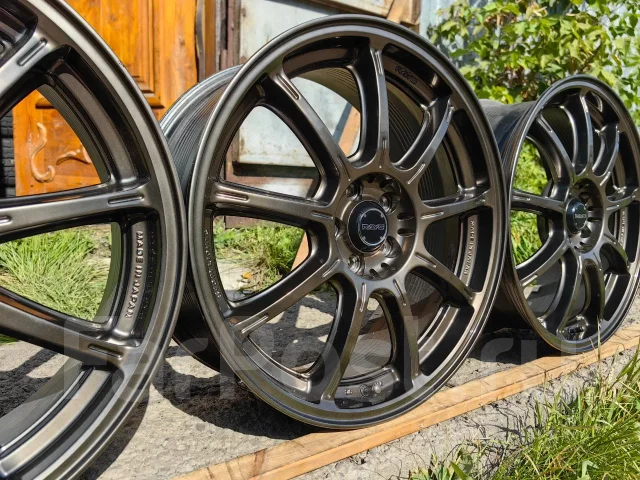 RAYS Gram Lights 57G. 7.5x18", 5x100, ET48 ����