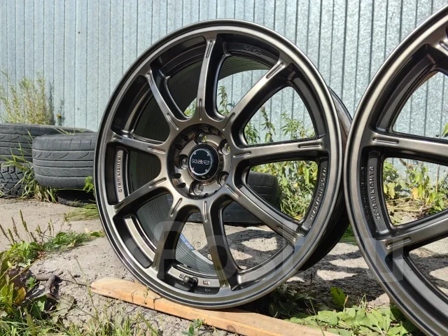 RAYS Gram Lights 57G. 7.5x18", 5x100, ET48 ����