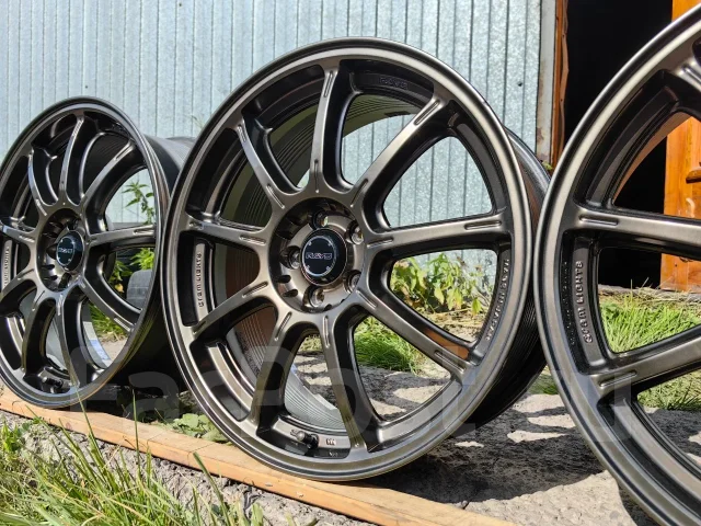 RAYS Gram Lights 57G. 7.5x18", 5x100, ET48 ����