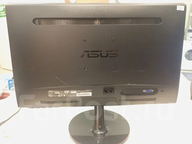 Asus. 20" ����
