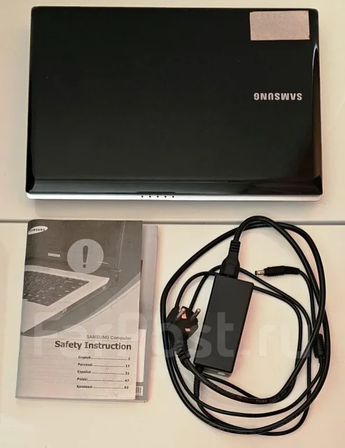 Samsung RV410. 14", 2,3����, ��� 2048 ��, ���� 3���, WiFi: 1, ����������� �� 4��. ����