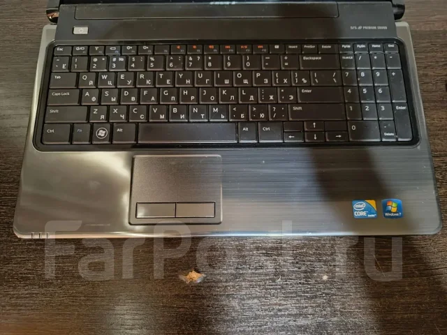Dell Inspiron 1564. 15", 2����, ��� 3072 ��, ���� 320���, WiFi: 1, Bluetooth: 1, ����������� �� 2��. ����