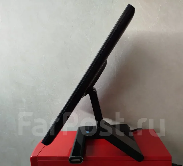 Samsung. 19", ���������� �� (LCD, LED, QLED) ����
