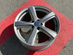 Enkei Rivazza Tuner. 7.0x17", 5x100, ET50 ����