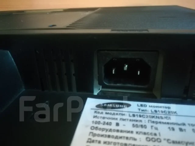 Samsung. 19", ���������� �� (LCD, LED, QLED) ����