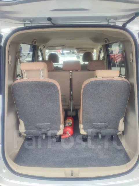 Toyota Sienta. ��������, ��������, 0.1 (110��.�.), ������, 213 555����. �� ����