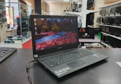 Lenovo. 15.6", 1,6����, ��� 4 ��, ���� 120���, WiFi: 1, Bluetooth: 1, ����������� �� 3��. ����
