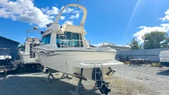 Nissan Suncruise. 2002 ���, ����� 8,5��., ��������� ������������, 260��.�., ������ ����