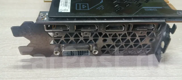 GeForce GTX 1080 ����