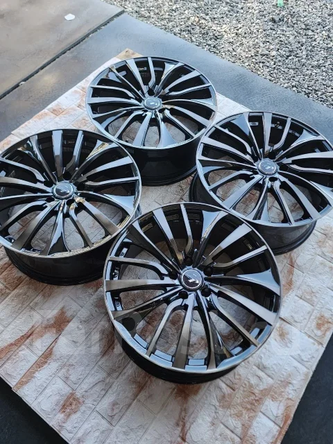 Weds Leonis VT. 8.0x19", 5x114.3, ET35 ����