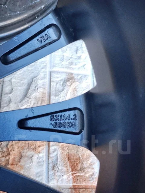 Weds Leonis VT. 8.0x19", 5x114.3, ET35 ����