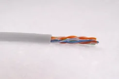 ������ ����� ����� ���� U/UTP, ��������� 5E 4x2x24AWG solid, PVC, ����� (��) ����
