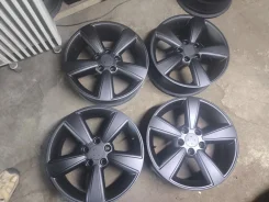 Bridgestone NR. 6.5x17", 5x114.3, ET40, �� 72���. ����